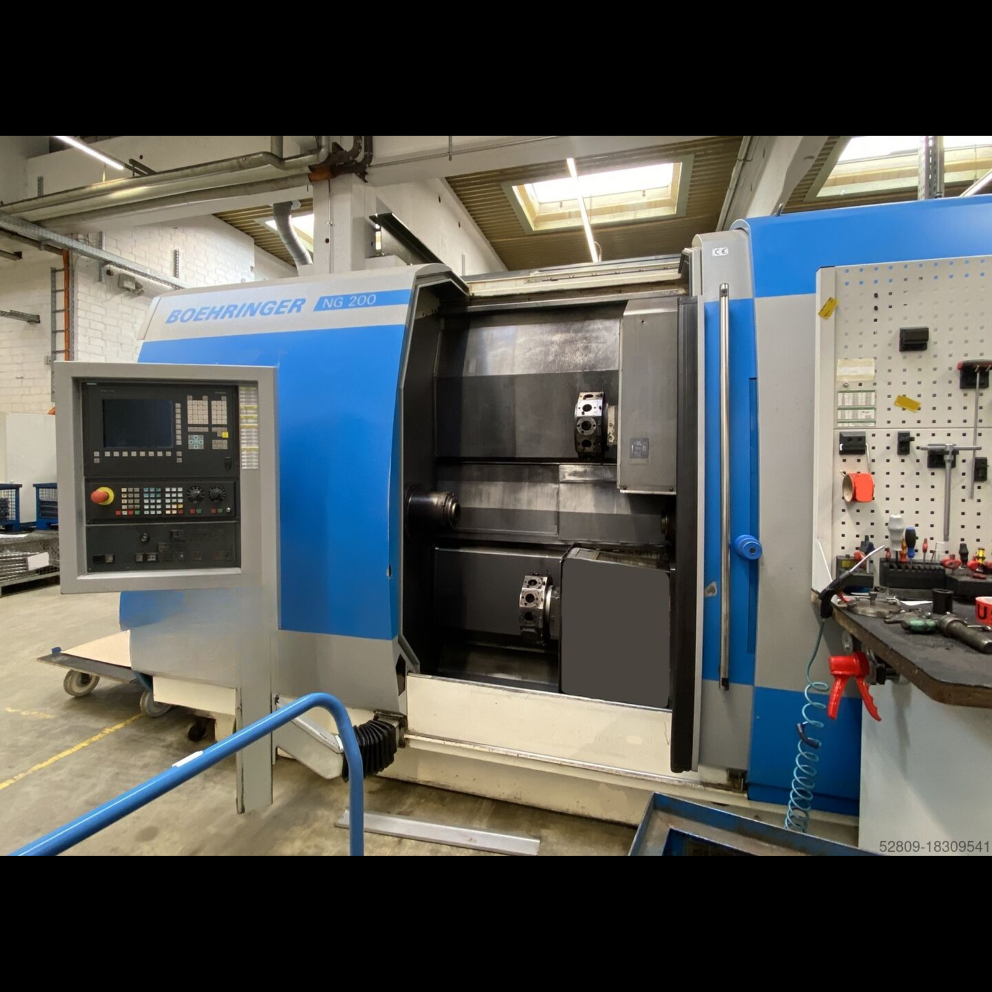 Universal CNC Torna BOEHRINGER NG200